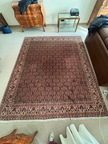 Tapijt beschikbaar voor biedingen