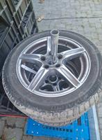 A vendre !

Pneus Michelin hiver montés sur jantes alu Dezen, Enlèvement, Pneu(s)