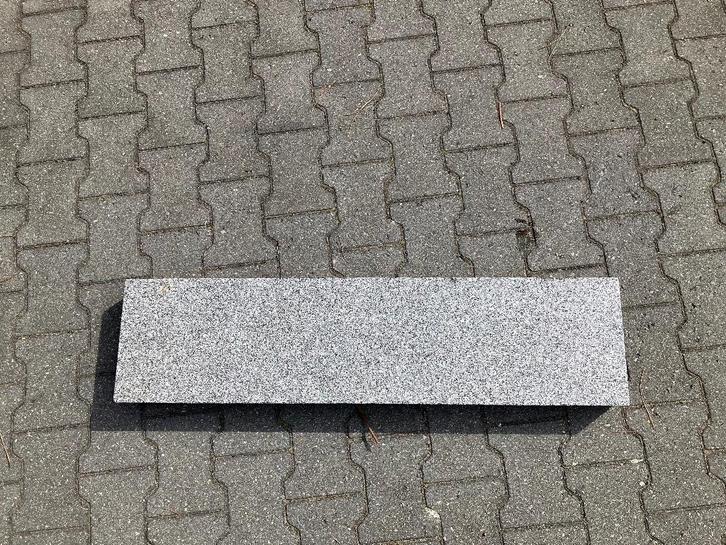 7 grote boordstenen, Tuin en Terras, Bielzen en Borduren, Zo goed als nieuw, Ophalen