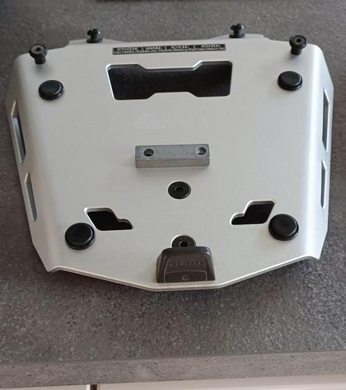 Topkofferhouder GIVI SRA -aluminium SRA5112, Motoren, Accessoires | Koffers en Tassen, Ophalen