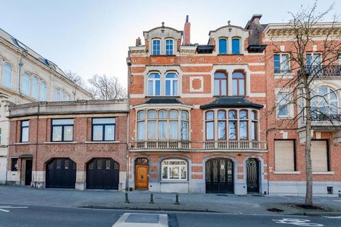 Maison à vendre à Schaerbeek, 6 chambres, Immo, Huizen en Appartementen te koop, Vrijstaande woning