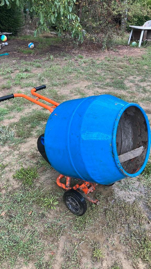 Mini betonmolen Altrad Belle minimix, Doe-het-zelf en Bouw, Betonmolens, Gebruikt, Ophalen