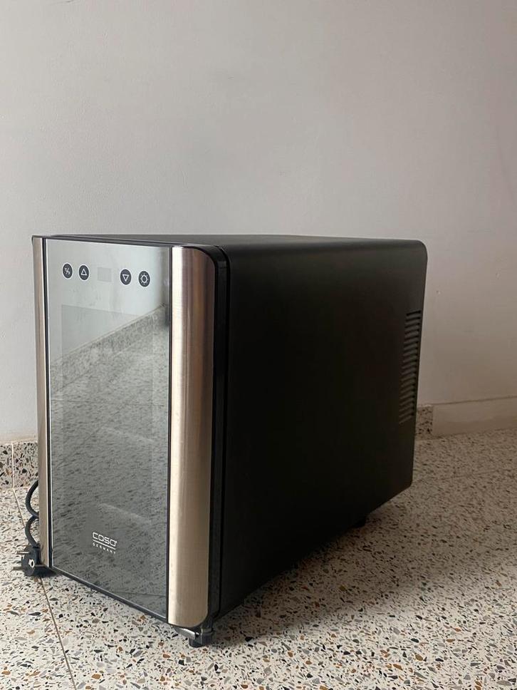 Caso WineCase 6 - wijnklimaatkast - 6 flessen, Elektronische apparatuur, Koelkasten en IJskasten, Zo goed als nieuw, Ophalen