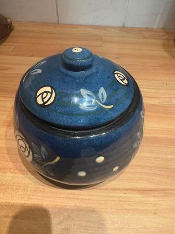 Pot à tabac 1950, Enlèvement ou Envoi
