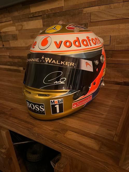 Casque Lewis Hamilton 1/1 signé, Verzamelen, Automerken, Motoren en Formule 1, Nieuw, Auto's