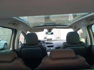 Peugeot 5008 1.6 diesel Bj 2011 199000km AUTOMAAT HANDELAAR beschikbaar voor biedingen