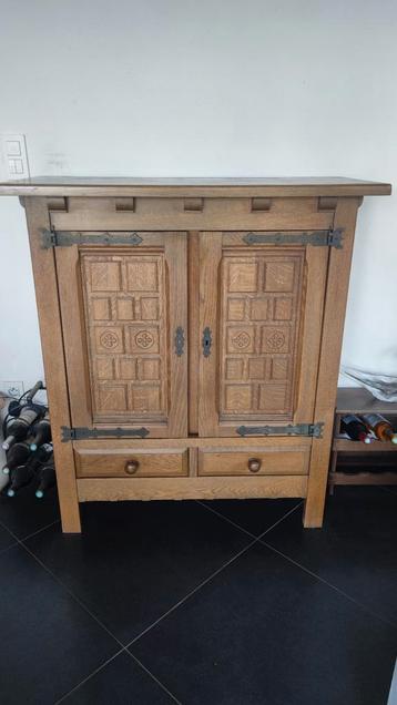 Buffet 2 portes beschikbaar voor biedingen