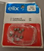 Type: Glaszekering
Aantal: 3 stuks
Stroomsterkte: 2A, Enlèvement