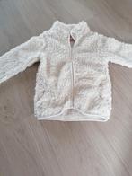 Zacht warm wit vestje maat 116, Kinderen en Baby's, Kinderkleding | Maat 116, Ophalen, Zo goed als nieuw