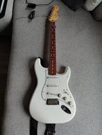 Fender player Stratocaster Polar white, Musique & Instruments, Instruments à corde | Guitares | Électriques, Comme neuf, Enlèvement