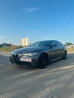 Alfa Romeo giulia ( sprint- AT8), Auto's, Alfa Romeo, Automaat, Achterwielaandrijving, Zwart, Leder en Stof
