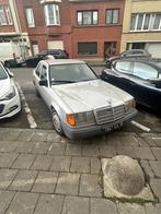 Mercedes 300D W124 – Moteur tourne bien – À finir – 1300€, Auto's, 5 deurs, Particulier, Blauw, Zilver of Grijs