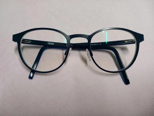 Hugo boss bril blauw unisex model, Handtassen en Accessoires, Zonnebrillen en Brillen | Dames, Gebruikt, Bril, Overige merken