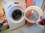 Miele Novotronic W1513, Electroménager, Lave-linge, 1200 à 1600 tours, 4 à 6 kg, Programme lavage à la main, Chargeur frontal