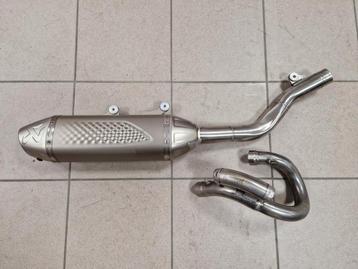 Ktm Akrapovic uitlaatsysteem 250/350 exc-f 2020-2023 zgan

 beschikbaar voor biedingen