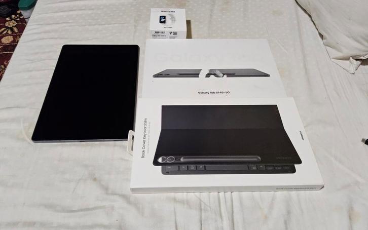 Samsung Galaxy Tab S9 FE+, clavier 5g, avec Fit3
Samsung, Informatique & Logiciels, Android Tablettes, Enlèvement ou Envoi