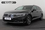 Volkswagen Passat 1.4 GTE VARIANT DSG BUSINESS - LED - DAB, 0 min, 161 kW, 0 kg, Zwart