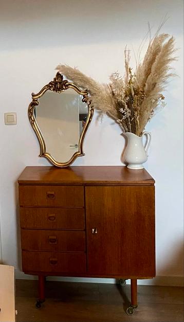 Vergulde spiegel antiek / vintage  beschikbaar voor biedingen