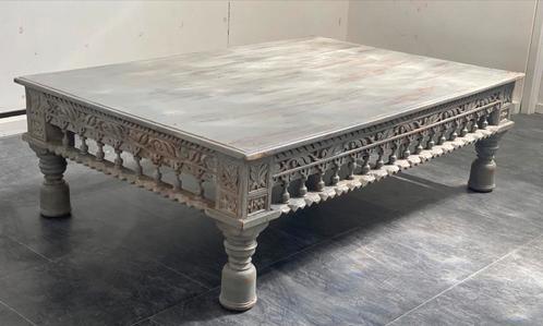 Prachtige mooie bohemian tafel., Antiek en Kunst, Antiek | Meubels | Tafels, Ophalen