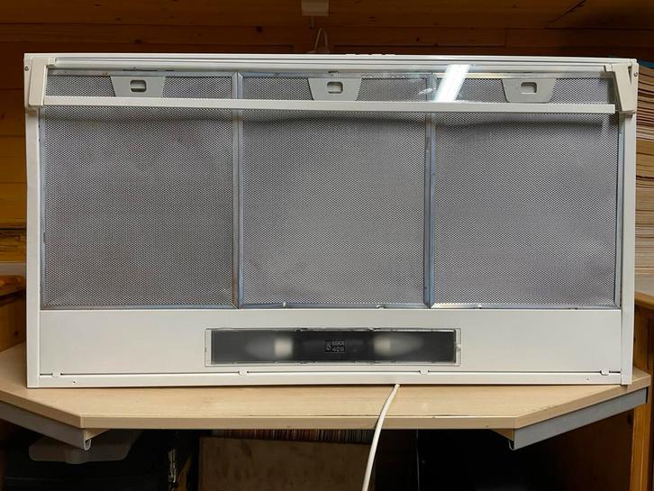Afzuigkap Bosch, Elektronische apparatuur, Afzuigkappen, Zo goed als nieuw, Ophalen