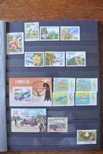 timbres Laos dans un album (n93), Timbres & Monnaies, Timbres | Asie, Affranchi, Enlèvement ou Envoi, Asie du Sud Est