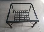 Table basse carée en verre, Maison & Meubles, 55 à 75 cm, Verre, Enlèvement, Utilisé