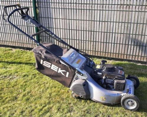Te huur: grasmaaier, Tuin en Terras, Zitmaaiers, Elektrische starter, Mulchfunctie, Opvangbak, Ophalen of Verzenden