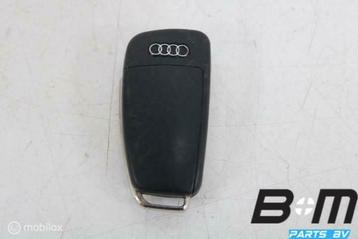 Sleutel Audi A3 8V 8V0837220D disponible aux enchères