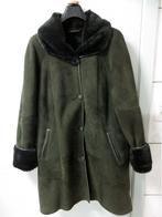 Tijdloze Damesjas in Omgekeerd Schaap: maat 40/42., Kleding | Dames, Jassen | Winter, Ophalen of Verzenden, Zo goed als nieuw