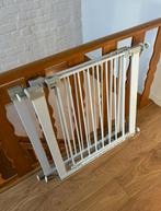 Twee traphekjes Safety 1st, Enlèvement, Comme neuf