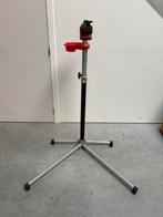 Montage steun fiets, Ophalen, Zo goed als nieuw