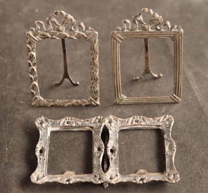 Vier antieke zilveren fotolijstjes, Antiek en Kunst, Antiek | Zilver en Goud, Zilver, Ophalen of Verzenden