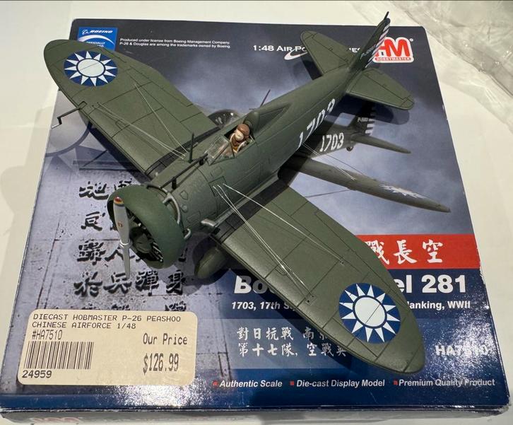 HobbyMaster 1/48 boeing p-26 Peashooter modelvliegtuig, Verzamelen, Luchtvaart en Vliegtuigspotten, Zo goed als nieuw, Schaalmodel