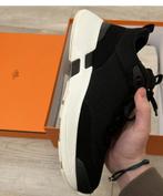 Sneakers Hermes maat 39 zwart met bon/doos/dustbags authenti, Ophalen, Zo goed als nieuw, Zwart, Sneakers