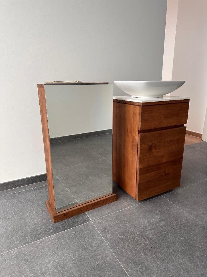 Meuble lavabo + armoire miroir en teck – état neuf !, Maison & Meubles, Salle de bain | Meubles de Salle de bain, Neuf, Meuble lavabo
