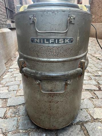 Vintage Nilfisk industriële stofzuiger