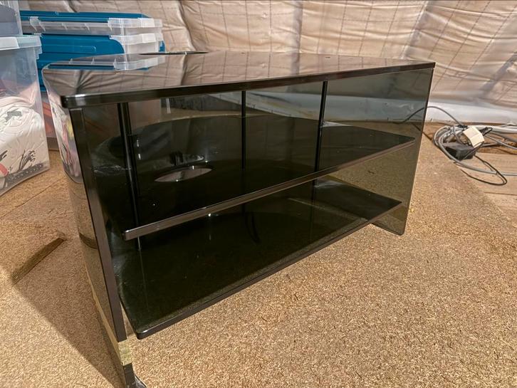 Meuble TV Loewe original de haute qualité, Huis en Inrichting, Kasten |Televisiemeubels, Gebruikt, Glas, Ophalen