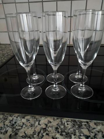 6 champagne glazen