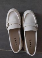 Schoenen NA-KD, Slechts 1 maal binnenhuis gedragen. 40,00 eu, Kleding | Dames, Schoenen, Ophalen, NA-KD, Zo goed als nieuw, Wit