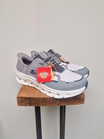 Skechers Slip-ins: Glide-Step Pro 45 beschikbaar voor biedingen