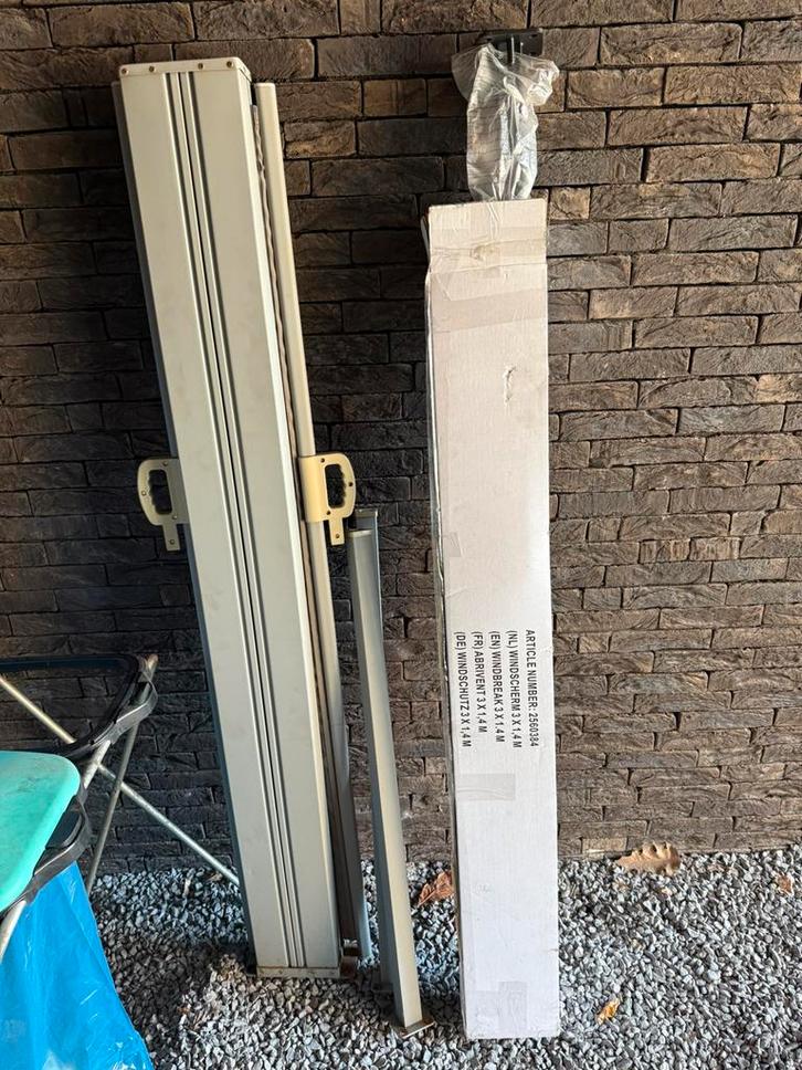 2 windschermen te geef, Caravans en Kamperen, Windschermen, Zo goed als nieuw, Ophalen