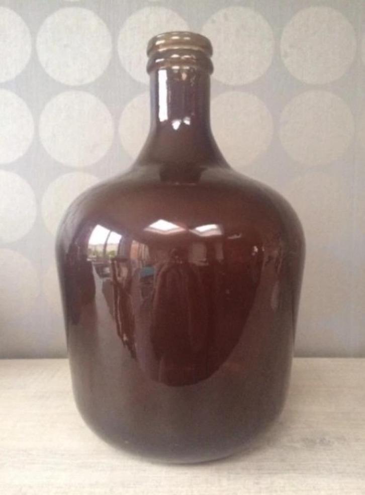 NIEUW! MICA DECORATION Dame-jeanne in donkerbruin glas, Huis en Inrichting, Woonaccessoires | Vazen, Nieuw, Overige kleuren, Glas