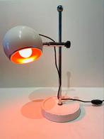 Wit metalen lampje. Jaren 70 eyeball, Huis en Inrichting, Minder dan 50 cm, Vintage mid century modern design retro Space Age