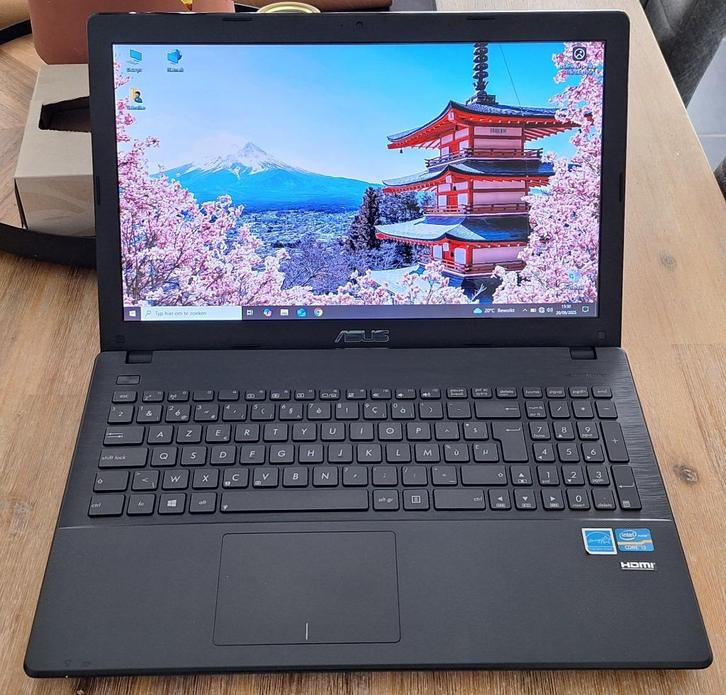 ASUS Intel Core i3 - 8 GB RAM - 1 TB HDD - Nieuwe batterij, Computers en Software, Windows Laptops, Zo goed als nieuw, 15 inch