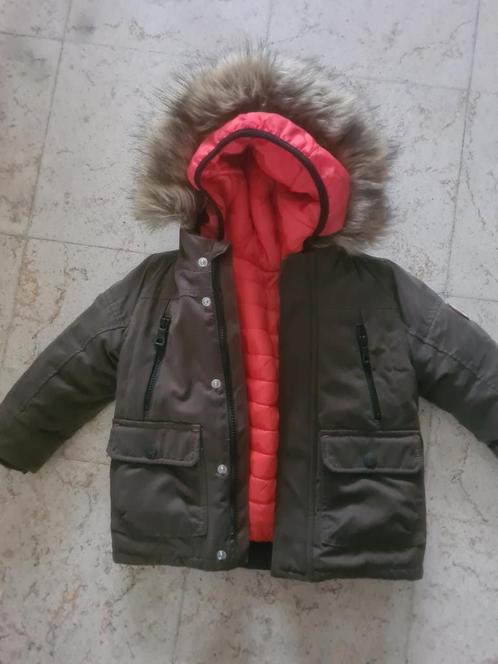 Winter en regenjassen - jongens en meisjes., Kinderen en Baby's, Kinderkleding | Maat 104, Zo goed als nieuw, Meisje, Ophalen