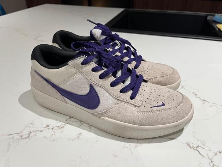 Nike skate schoenen SB force 58 maat 42, Kleding | Heren, Schoenen, Zo goed als nieuw, Sneakers, Wit, Ophalen of Verzenden