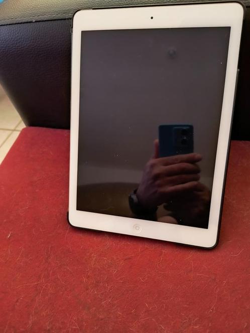 ipad air, Computers en Software, Apple iPads, Gebruikt, Apple iPad, Wi-Fi, 10 inch, 16 GB, Wit, Ophalen