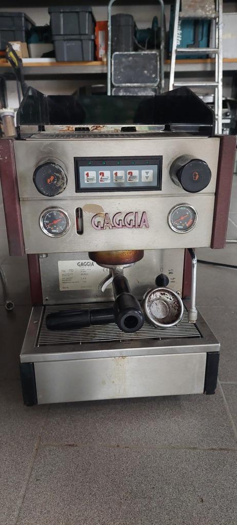 machine à expresso Gaggia, Electroménager, Cafetières, Utilisé, Café en grains, Machine à espresso, 2 à 4 tasses, Enlèvement