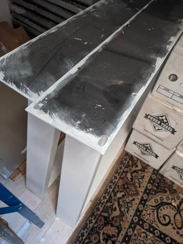 industriële stalen trapezium tafelpoten beschikbaar voor biedingen