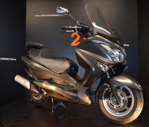 Suzuki Burgman 125 ABS  11 kw in werkelijke nieuwstaat, Motoren, Motoren | Suzuki, Bedrijf, Scooter, 11 kW of minder, 1 cilinder